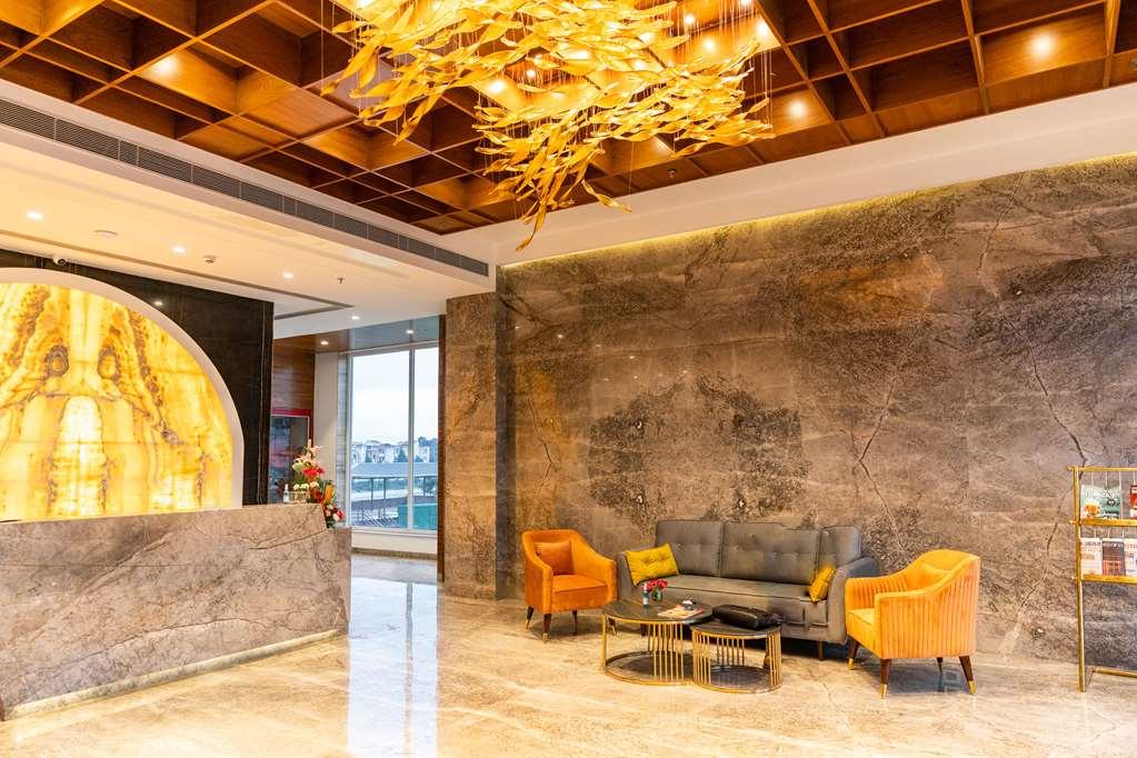 Clarion Hotel Epicure เดห์ราดุน ภายใน รูปภาพ
